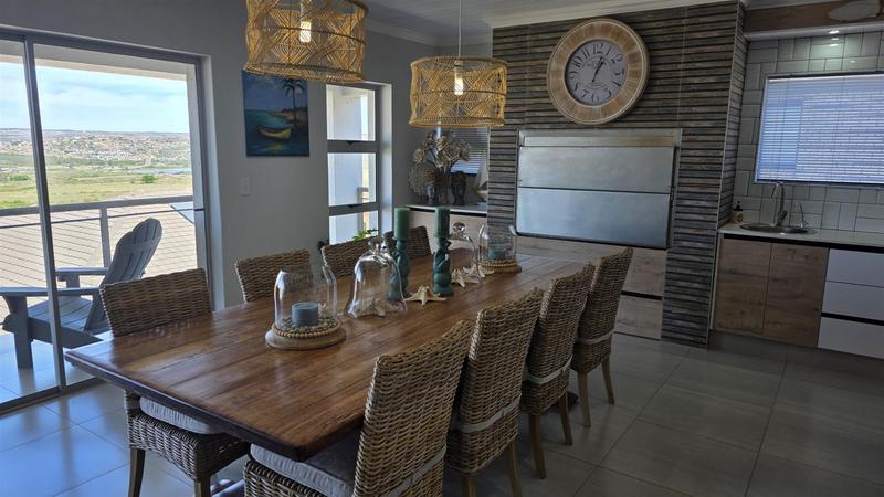 5 Bedroom Property for Sale in Monte Christo Western Cape